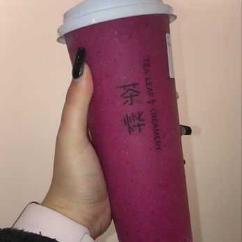 Tea Leaf and Creamery - Fresh Red Dragon Fruit Smoothie Tea - Bubble Tea Near Me - Decatur, Georgia