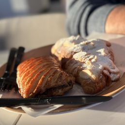 Almond Croissant