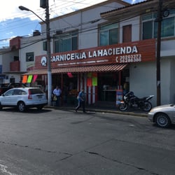 La Hacienda - Fachada (con el tel para pedir a domicilio)