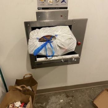 Publix Apartments - I'm sure Headmistress Dallas was busy trying to get these reviews taken down she overlooked the issue - Apartments Near Me - Seattle, Washington Publix Apartments - I'm sure Headmistress Dallas was busy trying to get these reviews taken down she overlooked the issue - Apartments Near Me - Seattle, Washington