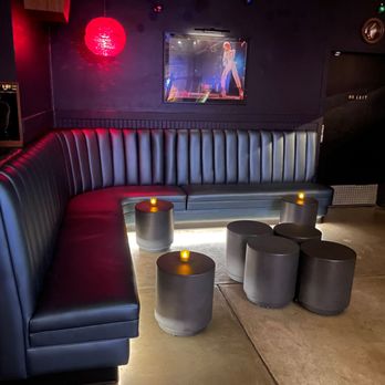 JOHNNY'S BAR - COCKTAILS & HI-FI - Updated July 2025 - 32