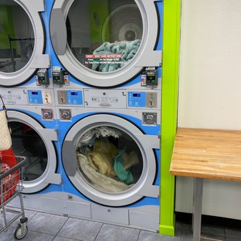 Puyallup Legacy Laundry - Large dryers - Laundromat Near Me - Puyallup, Washington
