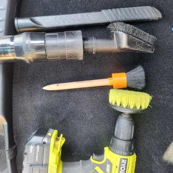 Dels Mobile Detailing - We got the special tools for detailing. - Auto Detailing Near Me