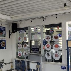 Peterson's Donut Corner - Ordering area