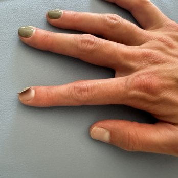 Lavish Nail Spa - Nail Salons Near Me - Oswego, Illinois