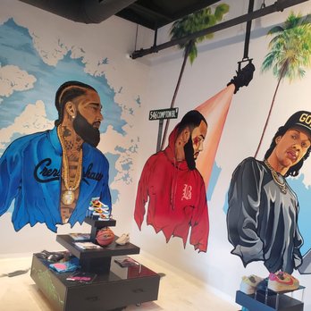 Planet Health Compton - Wall art - Vegan Near Me - Compton, California Planet Health Compton - Wall art - Vegan Near Me - Compton, California
