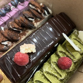 Panash Bakery - Bakeries Near Me - Markham, Ontario