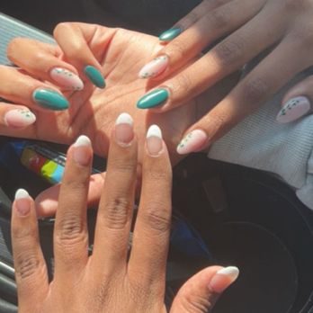 Amazing Nails South Riding - Full set acrylics (2) - October - Nail Salons Near Me - Chantilly, Virginia