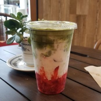Coffee Heist Vietnamese Coffee & Matcha Tea at Mainplace - Strawberry matcha latte $4.50 - Coffee & Tea Near Me - Santa Ana, California