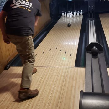 Vinyl Taco - Bowling - Mexican Near Me - Sioux Falls, South Dakota