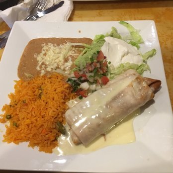 5 De Mayo Mexican Restaurant - Mexican Near Me - Des Moines, Iowa