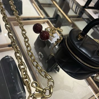 Coach - Decisions - Accessories Near Me - Miami, Florida Coach - Decisions - Accessories Near Me - Miami, Florida
