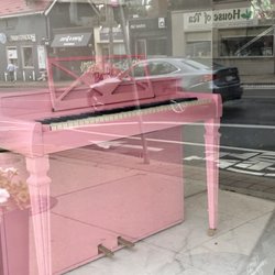 Paul Hahn & Co