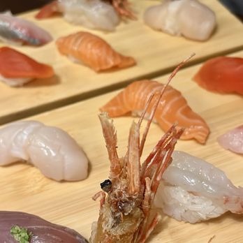 Shiro's - 19pc Chef's Omakase Nigiri - Sushi Bars Near Me - Seattle, Washington