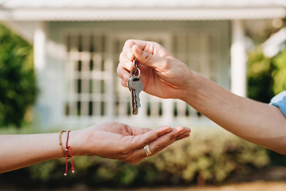 KRISTEN MCCLANAHAN KELLER WILLIAMS Updated October 2024 14 Photos