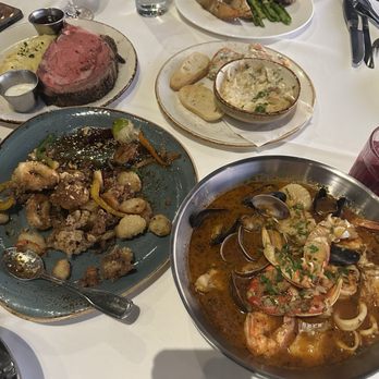 Skates On The Bay - Skates Cioppino - Seafood Near Me - Berkeley, California