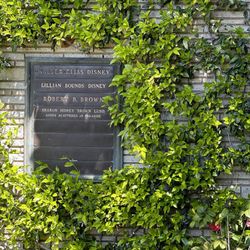 Walt Disney's Grave - Walt Disney & wife's ashes