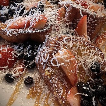 Broken Yolk Cafe - TIKI TOAST - Breakfast & Brunch Near Me - Costa Mesa, California Broken Yolk Cafe - TIKI TOAST - Breakfast & Brunch Near Me - Costa Mesa, California