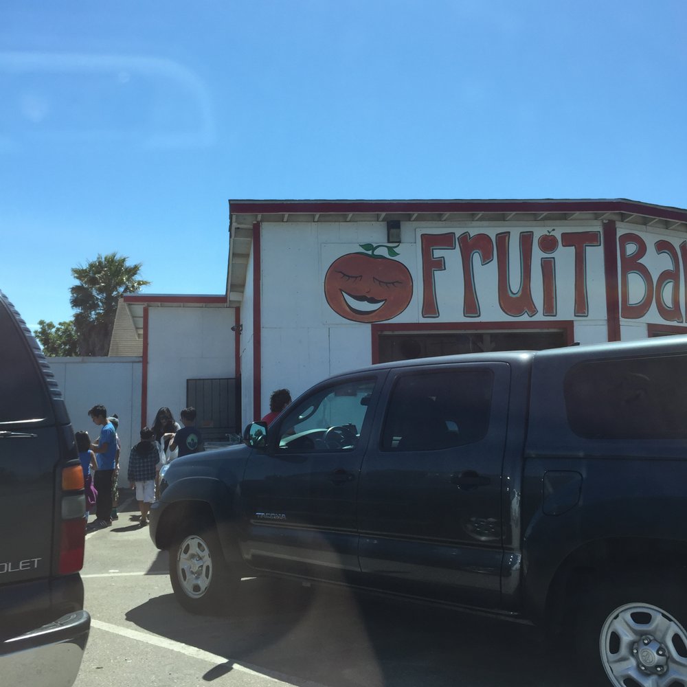 Fruit Barn - Outside - Farmers Market Near Me - Gilroy, California Fruit Barn - Outside - Farmers Market Near Me - Gilroy, California
