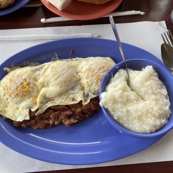 Palm Beach Bagel - Corned Beef Hash and Eggs - Breakfast & Brunch Near Me - Boca Raton, Florida Palm Beach Bagel - Corned Beef Hash and Eggs - Breakfast & Brunch Near Me - Boca Raton, Florida