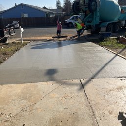 My NEW driveway! My NEW driveway!