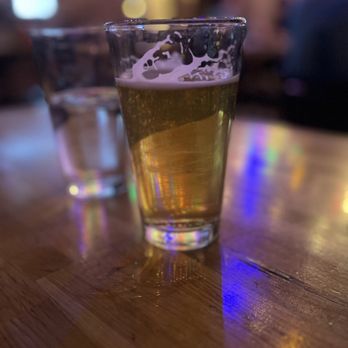 Four Peaks Brewing - Peach Ale $4 - Pubs Near Me - Tempe, Arizona