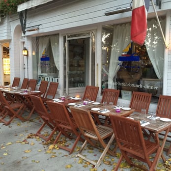 Pierre's - The front, offering sidewalk dinning - French Near Me - Bridgehampton, New York