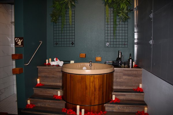 Oakwell Beer Spa Denver by null