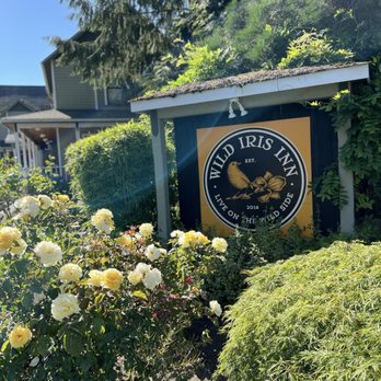 Wild Iris Inn - Bed & Breakfast Near Me - LaConner, Washington