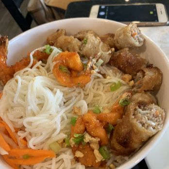 Saigon Bowl - Denver - Bun with imperial rolls - Vietnamese Near Me - Denver, Colorado Saigon Bowl - Denver - Bun with imperial rolls - Vietnamese Near Me - Denver, Colorado