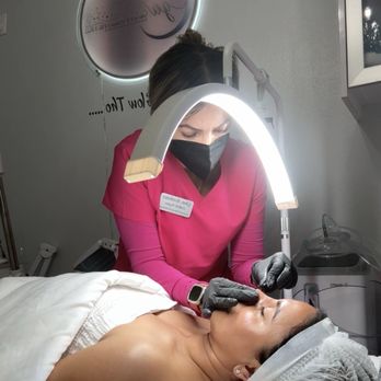 Glow Aesthetics - Dermaplane treatment it can be combined either Microchanelling , nano infusion and biorepeel - Estheticians Near Me - Temecula, California Glow Aesthetics - Dermaplane treatment it can be combined either Microchanelling , nano infusion and biorepeel - Estheticians Near Me - Temecula, California