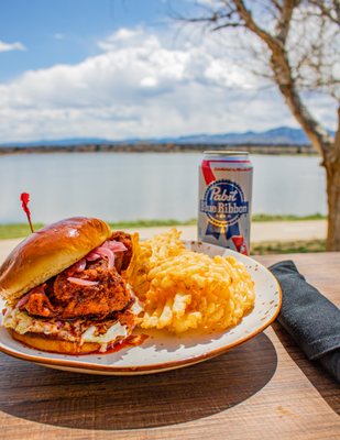 The Lake House Kitchen & Tavern by null
