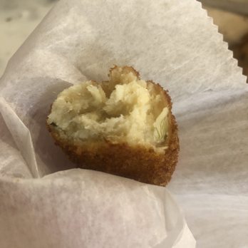 Versailles Bakery - Bakeries Near Me - Miami, Florida