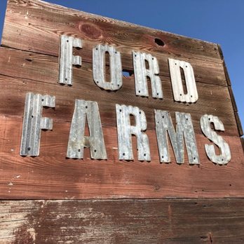 Ford Farms - Front sign - Petting Zoos Near Me - Lindsay, California Ford Farms - Front sign - Petting Zoos Near Me - Lindsay, California