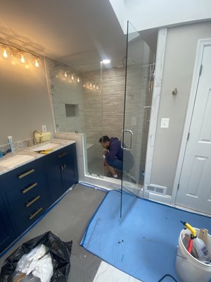 Glass Repairs VA DC Ashburn Repairs Installations Residential - Visit our online form, fill it up completely and we will send you a free quote. Glass Repair Virginia, DC & MD Services