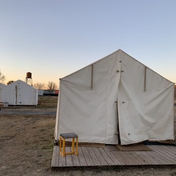 El Cosmico - safari tent - Campgrounds Near Me - Marfa, Texas