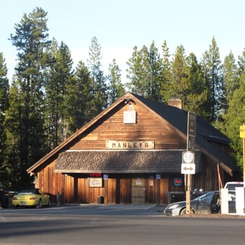 Manley's Tavern - Warm summer evening, full parking lot. - Pubs Near Me - Crescent Lake, Oregon