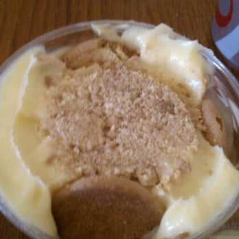 Smithfield's Chicken 'N Bar-B-Q - Banana pudding - Barbeque Near Me - Dunn, North Carolina