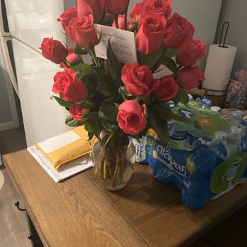 Avas Flowers - Flowers - Florists Near Me