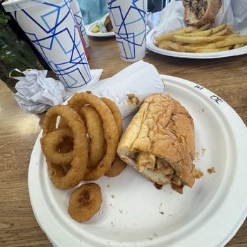 Do-B's - Onion rings with the Maui Philly - Cheesesteaks Near Me - Emporia, Kansas