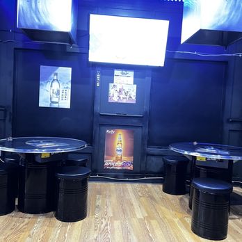 Pocha K-BBQ - Dining room - Korean Near Me - Blue Bell, Pennsylvania