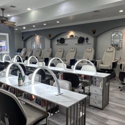 Tiffany nails spa