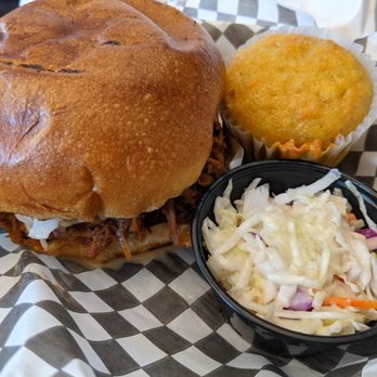 Food Fight BBQ - Pulled Pork Sandwich + Coleslaw + Cornbread - Barbeque Near Me - Brampton, Ontario Food Fight BBQ - Pulled Pork Sandwich + Coleslaw + Cornbread - Barbeque Near Me - Brampton, Ontario