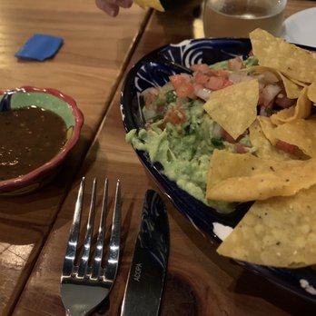 Tortilla Real - Gauacamole and house-made chips. - Mexican Near Me - Petaluma, California Tortilla Real - Gauacamole and house-made chips. - Mexican Near Me - Petaluma, California