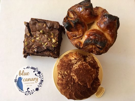 Blue Canary Confections by null