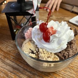 Cheri O's Coffee House & Ice Cream Parlour