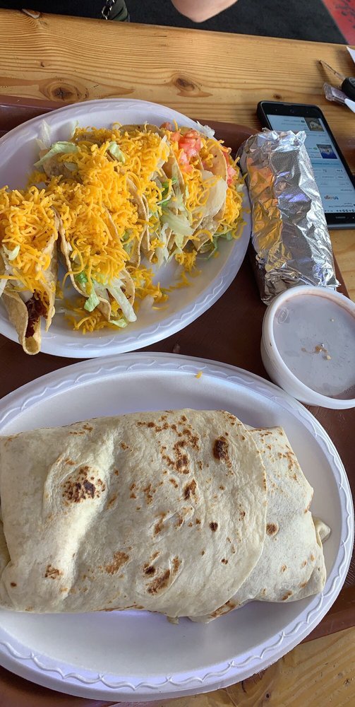 PERICO’S BURRITOS TACOS 32 Photos & 79 Reviews 109 Yale Blvd SE
