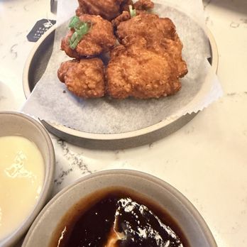Handroll Bar Rolling - Chicken Karaage (7/10) - Japanese Near Me - New York, New York