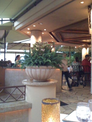 Ferraro's Restaurant & Bar by null