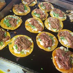 La Senora De Los Tacos - Quesabirria